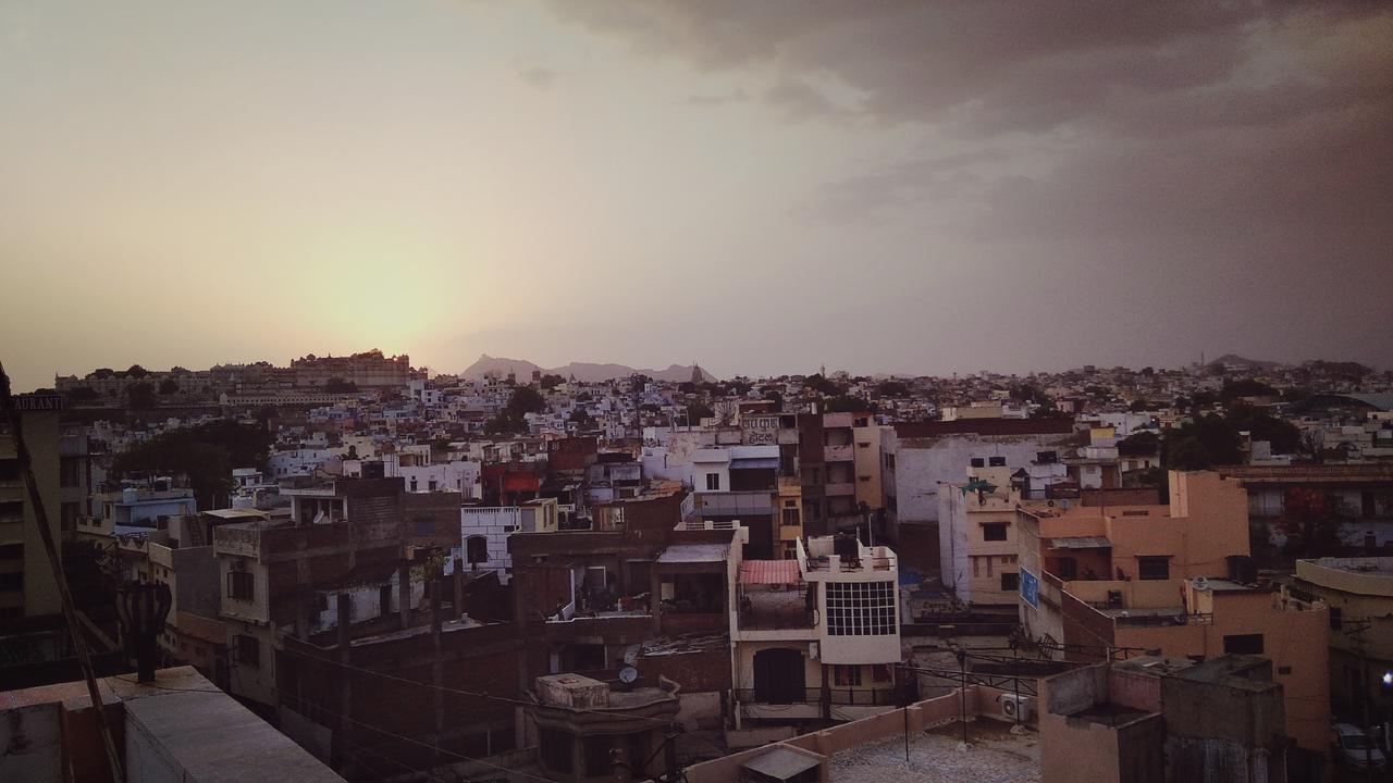 Eltravo - Hostel Udaipur Bagian luar foto