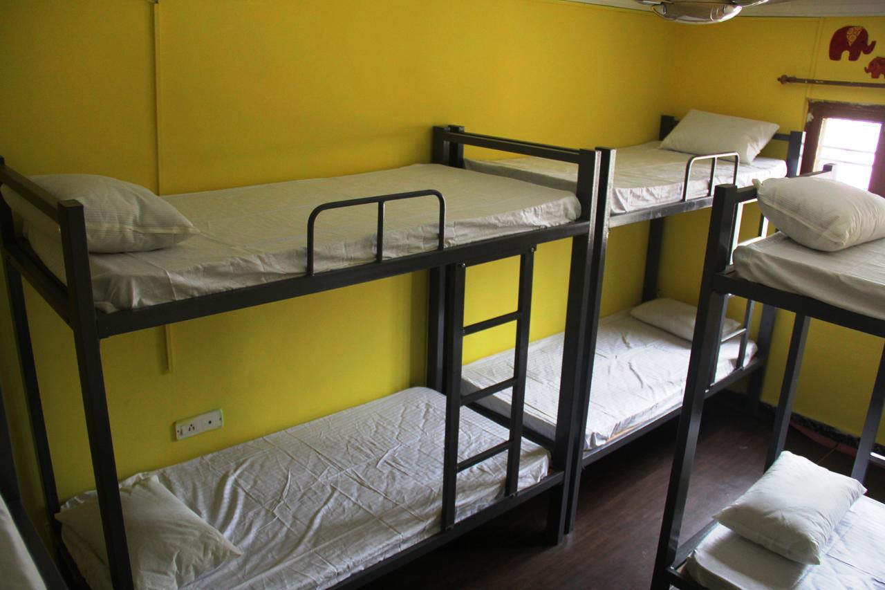 Eltravo - Hostel Udaipur Bagian luar foto
